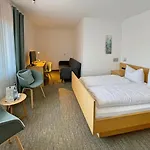 Lindenhof Hubmersberg 4*