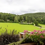 ホテル Lindenhof Hubmersberg 4*