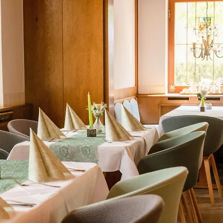 Hotel Lindenhof Hubmersberg 4*