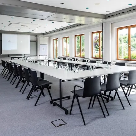 Hotel Lindenhof Hubmersberg 4*