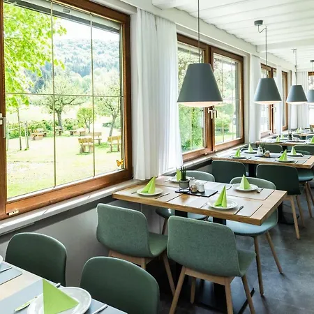 Lindenhof Hubmersberg 4*